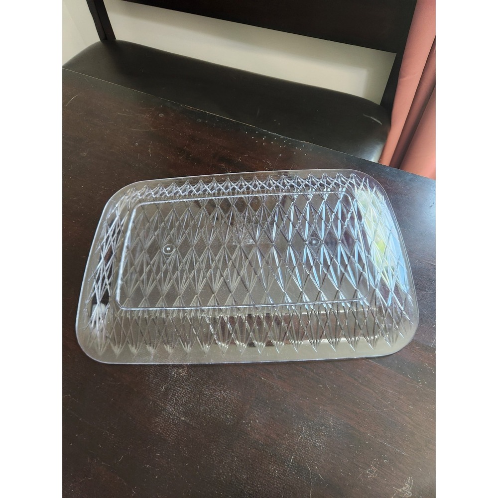 Clear Plastic Decorative Diamond Pattern Rectangular Tray - Picture 4 of 4